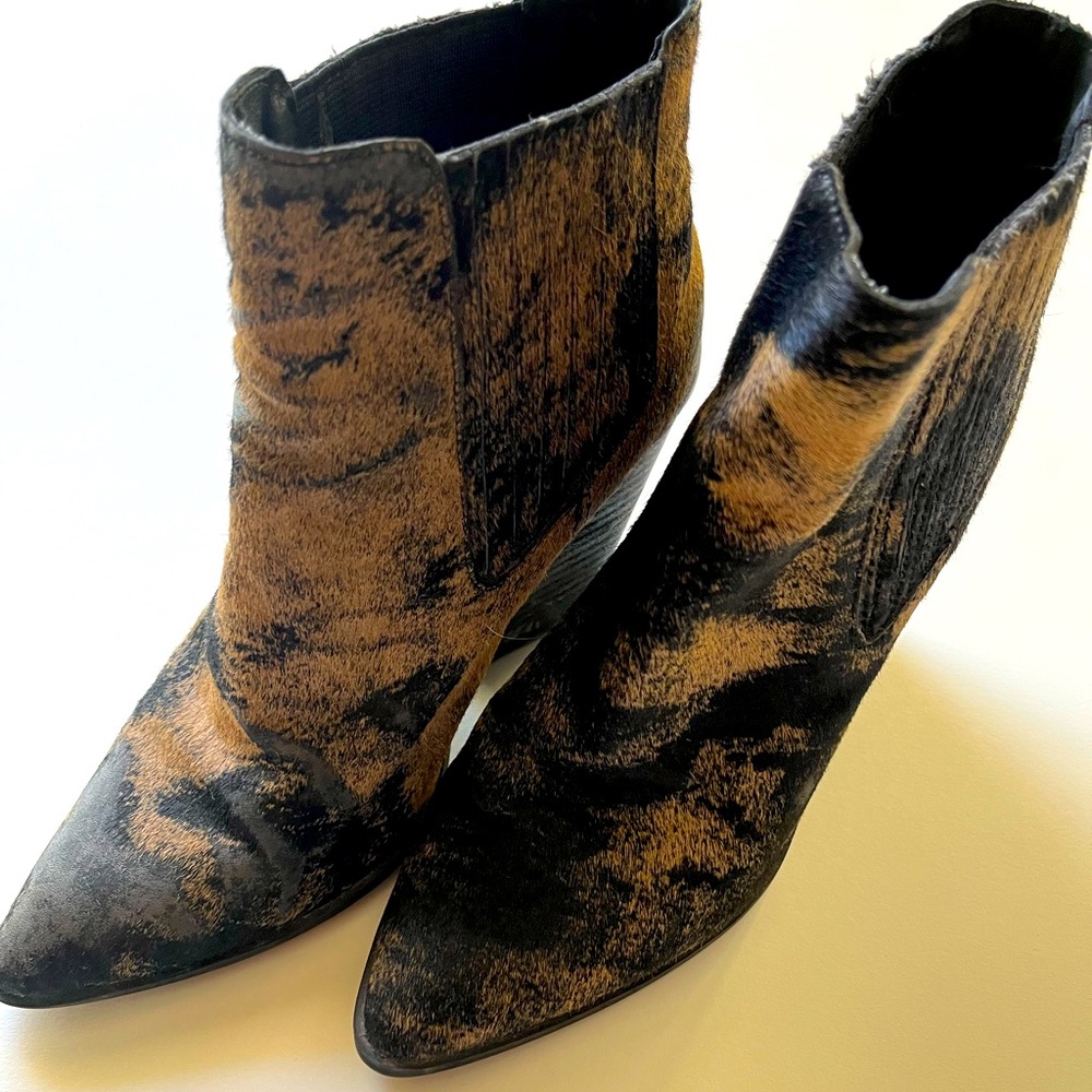 Women’s Hair on Hide pointed Wedge Bootie